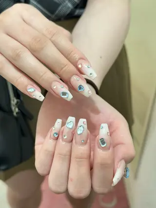 ネイル Eli Muse 新宿ネイルのネイルデザイン