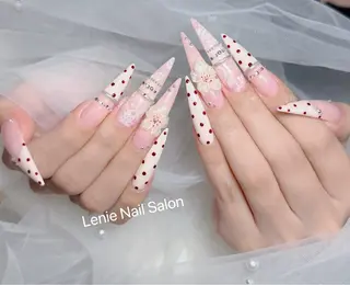 ネイル Lenie Nail Salonのネイルデザイン