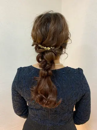 セミロング カラー ヘアアレンジ Luxbe hakataのヘアスタイル