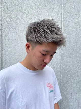 ショート カラー 🖤JIN🖤久留米 ハイトーン 髪質改善のヘアスタイル