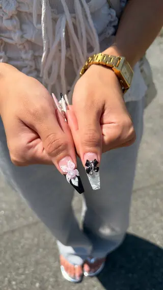ネイル Nailist Rinaのネイルデザイン