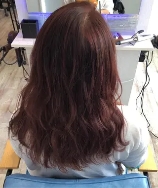 ミディアム カラー 白井 つづりのヘアスタイル