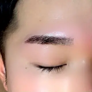 アイブロウ LunariLash 代表Rina🌙のマツエク・マツパデザイン