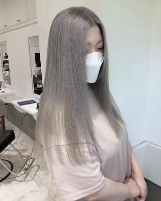 セミロング カラー ヘアアレンジ 透明感/レイヤー 🇰🇷tomonaのヘアスタイル