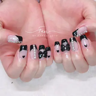 ネイル 🌻FAN'S STUDIO池袋🌻のネイルデザイン
