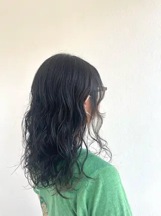 ロング 小川  愛のヘアスタイル