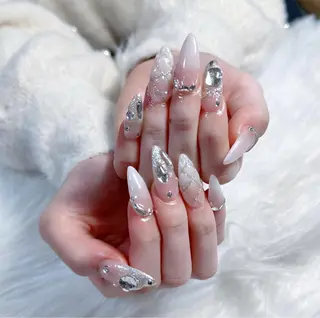 ネイル Hin Hana Nailのネイルデザイン