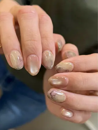 ネイル USHIGOME .のネイルデザイン