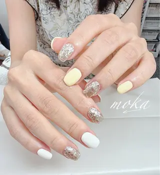 ネイル 胡蝶蘭レディースサロ ンNailMOKAのネイルデザイン