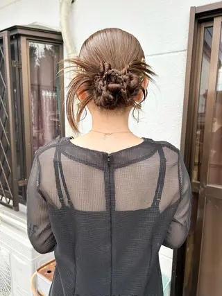ロング ヘアアレンジ ご予約はインスタ のみ🌿@n7g10のヘアスタイル
