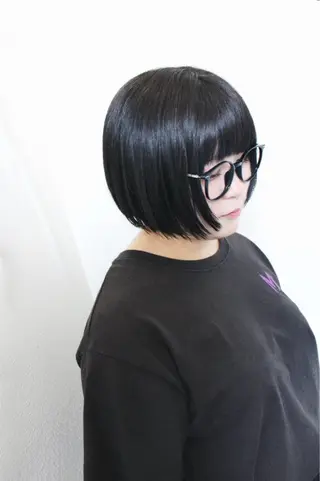 ショート カラー 土居 正季のヘアスタイル