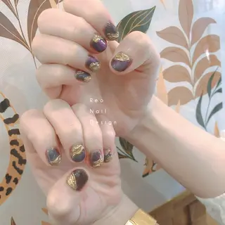 ミディアム ネイル Blowe ニュアンスのネイルデザイン