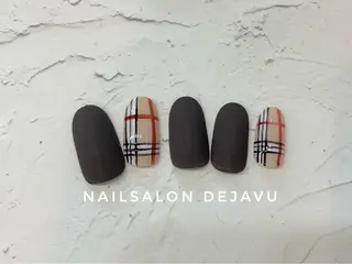 ネイル Nailsalon Dejavuのネイルデザイン