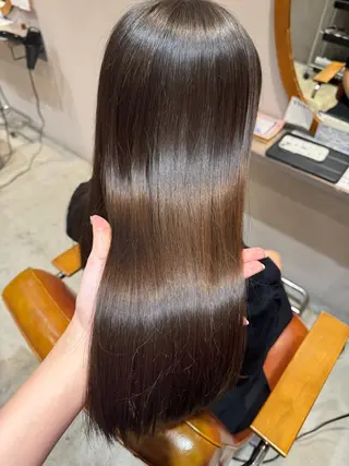 ロング 亀田 幸美のヘアスタイル