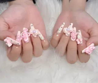 ネイル Nichi Nailsのネイルデザイン