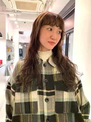 ロング 🐏YUNA＊透明感 ハイトーンカラー✨のヘアスタイル