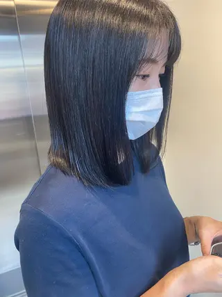 ミディアム 外国人対応 佐久間のヘアスタイル