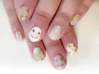 ミディアム kapilina salonの眉毛・アイブロウイメージ