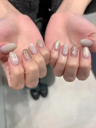 ネイル kanell⭐︎ ニュアンスネイルのネイルデザイン