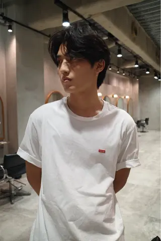 ミディアム パーマ 山口 ヒロトのヘアスタイル