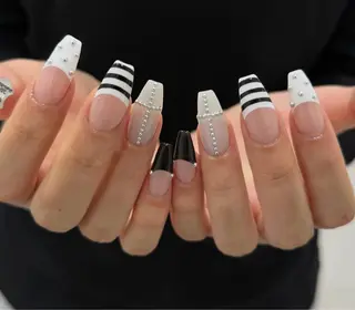 ネイル Lenie Nail Salonのネイルデザイン