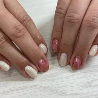 ネイル HINAKO💫 Ouja groupのネイルデザイン