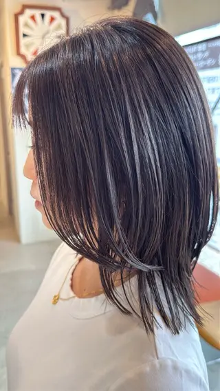 ミディアム 梅田 拓実のヘアスタイル