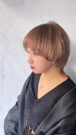 ミディアム カラー 町田ブリーチ特化 MANATOのヘアスタイル