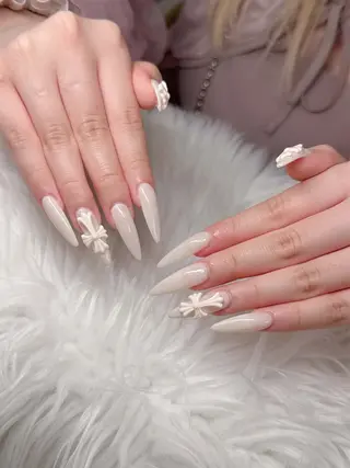 ネイル Lee Nailsのネイルデザイン
