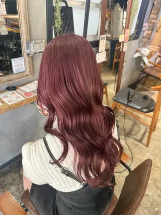 ロング カラー 佐藤 紗奈のヘアスタイル