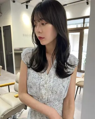 ミディアム 縮毛矯正 特化アツシのヘアスタイル