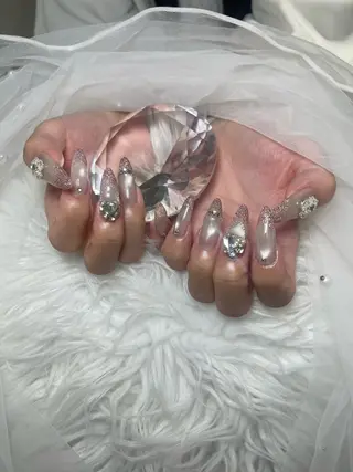 ネイル 🌈 Laule'aのネイルデザイン