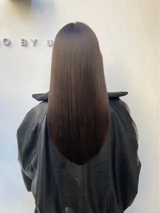 カラー miku ⟡.·透明感カラーのヘアスタイル