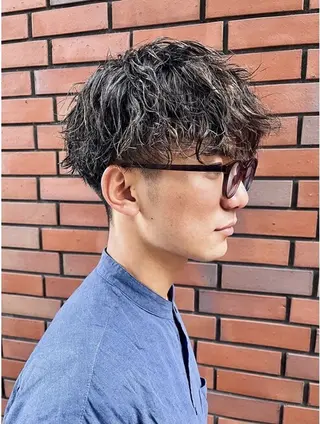 パーマ カラー ミディアム メンズ特化 石田はるむのヘアスタイル
