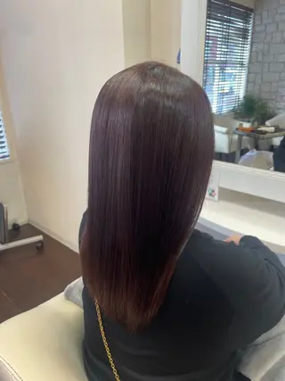 カラー 秋山 麗奈のヘアスタイル