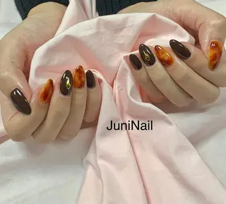 ネイル JuniNail 주니네일🇰🇷suのネイルデザイン
