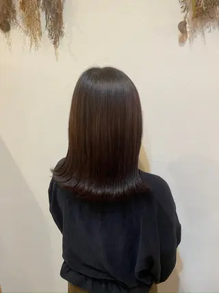 ミディアム 中村 樹菜のヘアスタイル