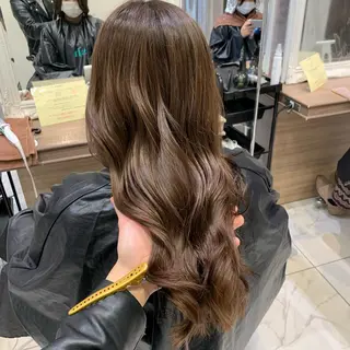 セミロング カラー 白髪ぼかしハイライト 茗荷谷駅徒歩2分のヘアスタイル