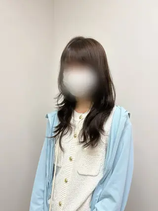ロング ブリーチカラー BALANCEゆなのヘアスタイル
