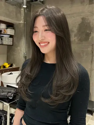 ロング nok kaoriのヘアスタイル