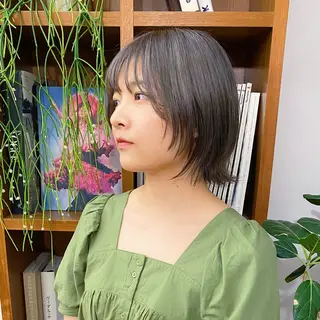 ショート カラー 似合わせレイヤー/ ケアパーマ/高倉のヘアスタイル