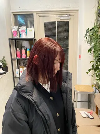 ミディアム カラー ミルクティー× グレージュMOMOのヘアスタイル