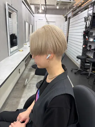 ショート カラー jill by gisel 博多のヘアスタイル