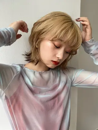ショート カラー ヘアアレンジ レイヤーカット🎀 NANAHAのヘアスタイル