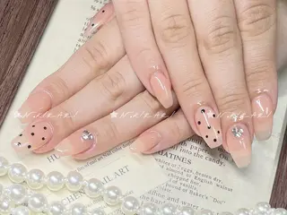 ネイル 🩷 Mio 🩷のネイルデザイン