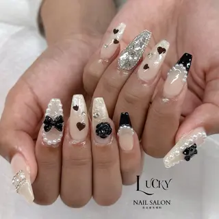 ネイル Lucky Nail Salonのネイルデザイン