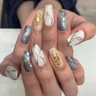 ロング カラー パーマ ヘアアレンジ メンズ キッズ ネイル マツエク・マツパ アイブロウ 今福鶴見ネイル 8(エイト)のネイルデザイン