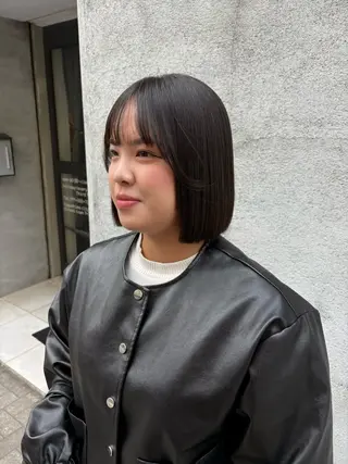 ショート 顔周りカット ピンク カラー🩰りりのヘアスタイル