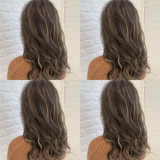 ロング カラー ハイトーン/ブリーチ 山崎 悠次のヘアスタイル