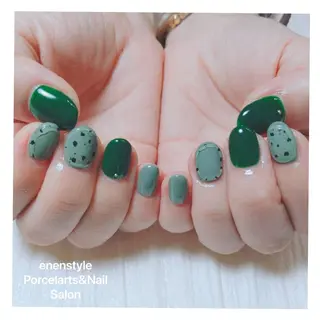 ミディアム ネイル 🐾enen style 🐾のネイルデザイン
